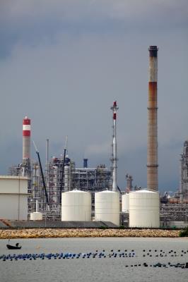 Oil refinery