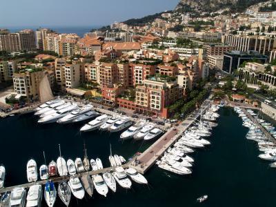 Monte Carlo harbour