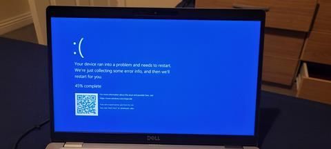 Blue_screen_of_death_on_a_Dell_laptop